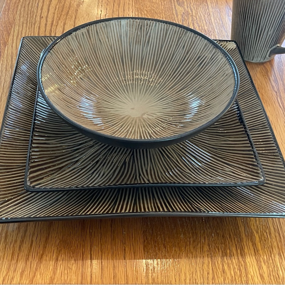 Brand new place settings